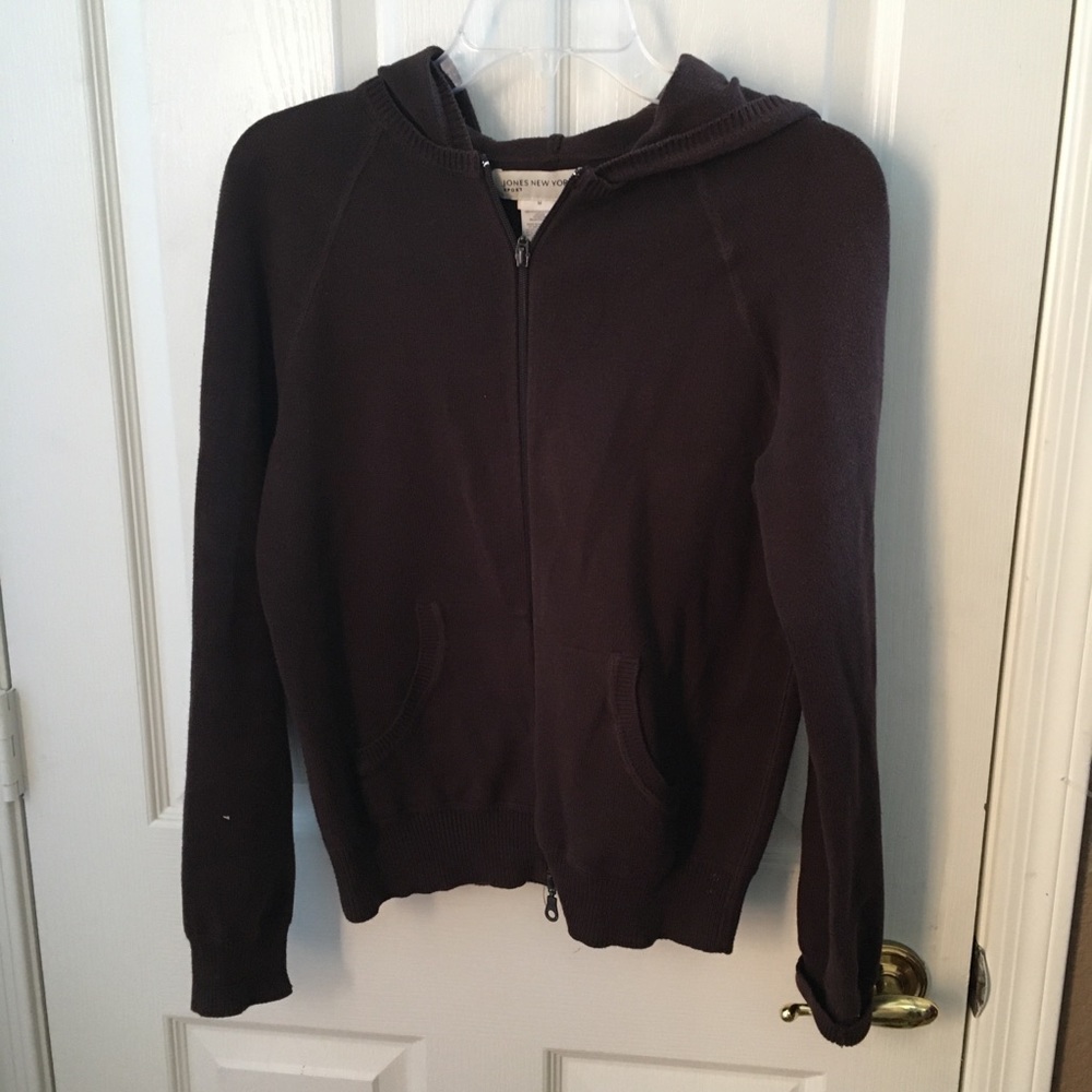 FINAL MARKDOWN Ladies jones new York zip front hooded sweater med